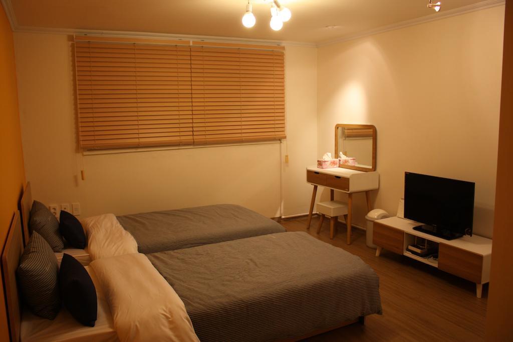 Moon Hostel Seul Esterno foto