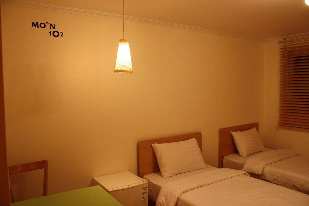 Moon Hostel Seul Esterno foto