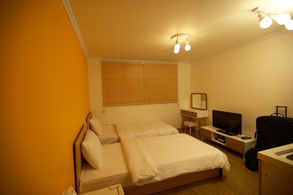 Moon Hostel Seul Esterno foto