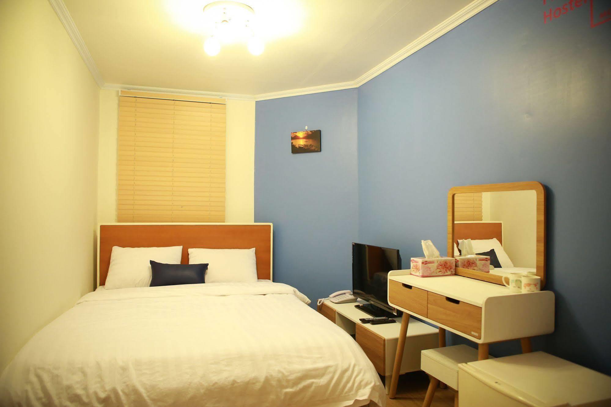 Moon Hostel Seul Esterno foto